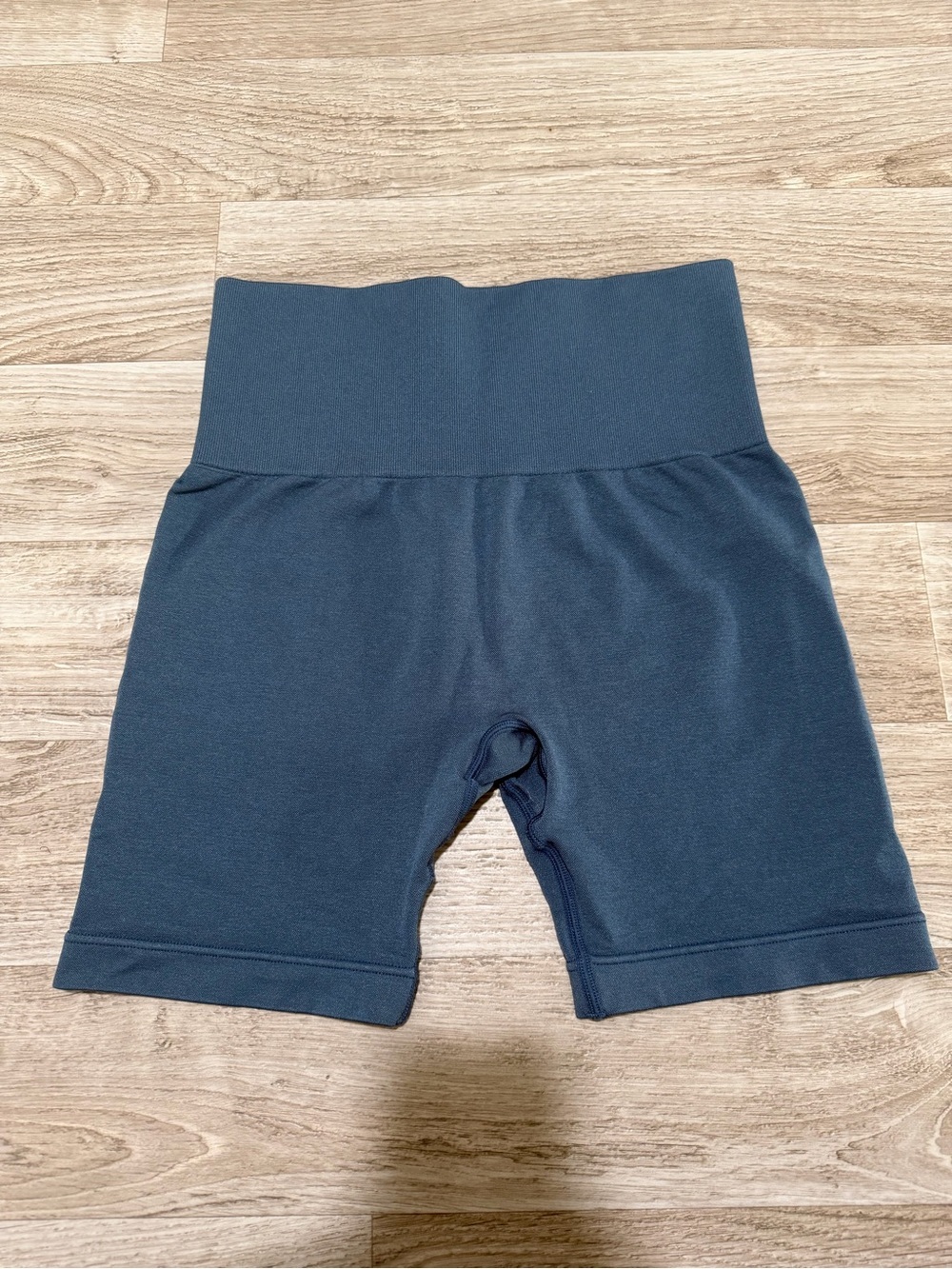 ECHT Arise Key Dusty Blue High-Waist Bike Shorts Size Medium
